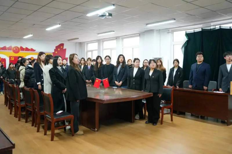 1712999255484403.jpg 640.jpg