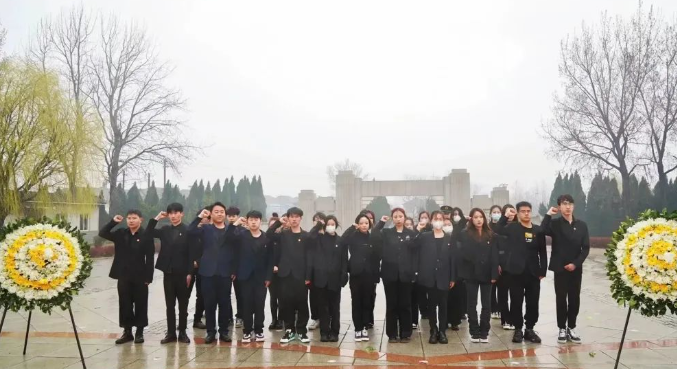 1713018826998075.png image.png