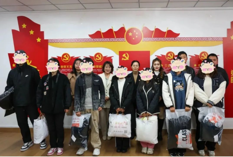 1713092358171921.png image.png